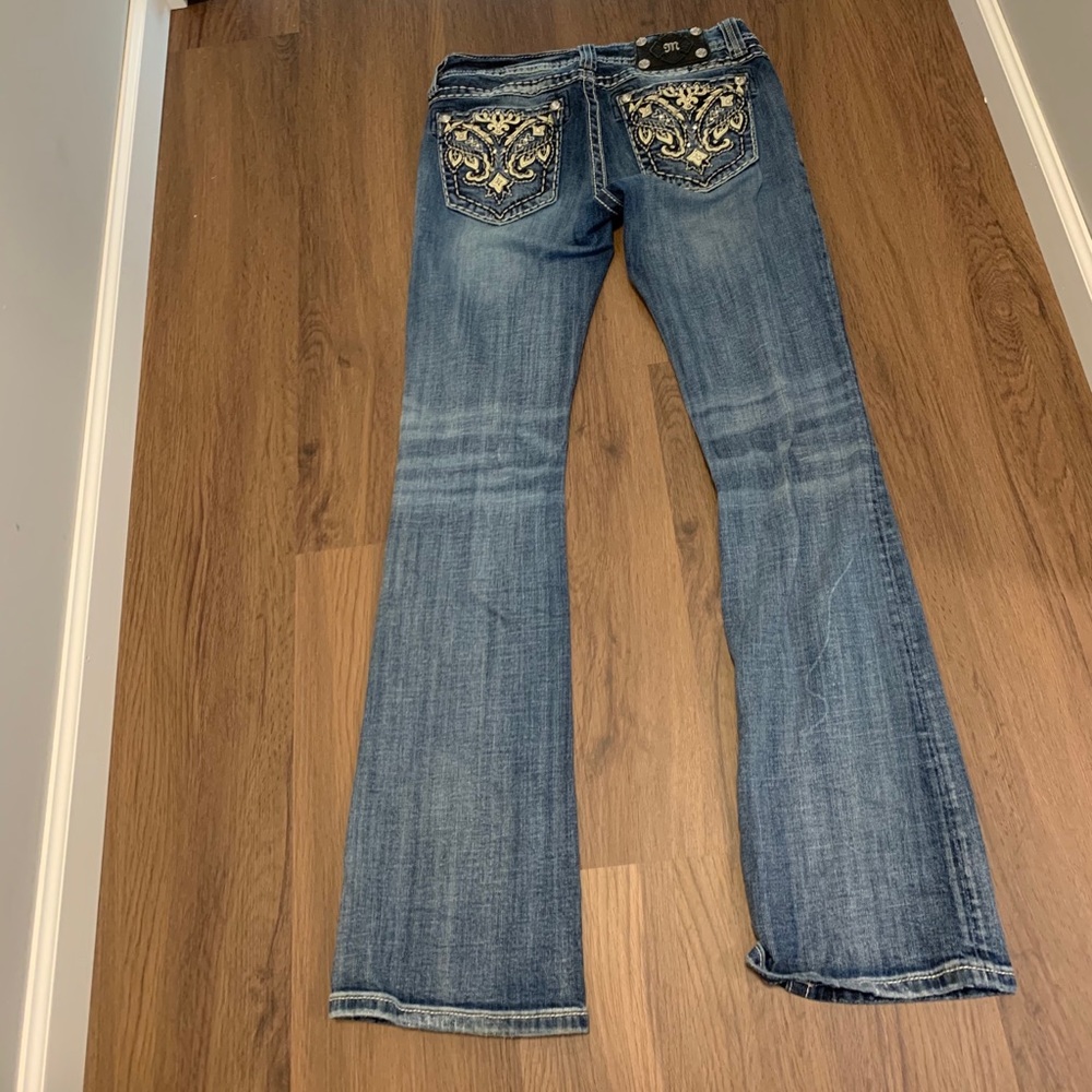 Bootcut Buckle Miss Me Jeans!